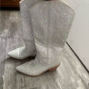 Amazon White Sparkle Heeled Boots